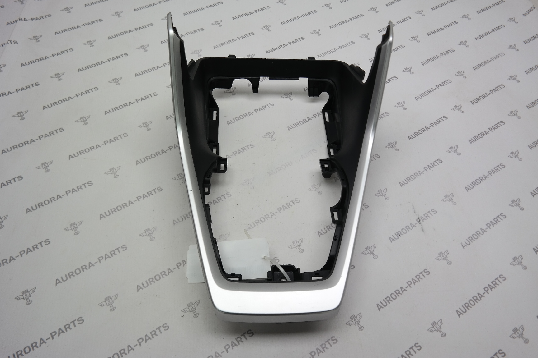 Накладка центральной консоли декоративная Toyota RAV 4 