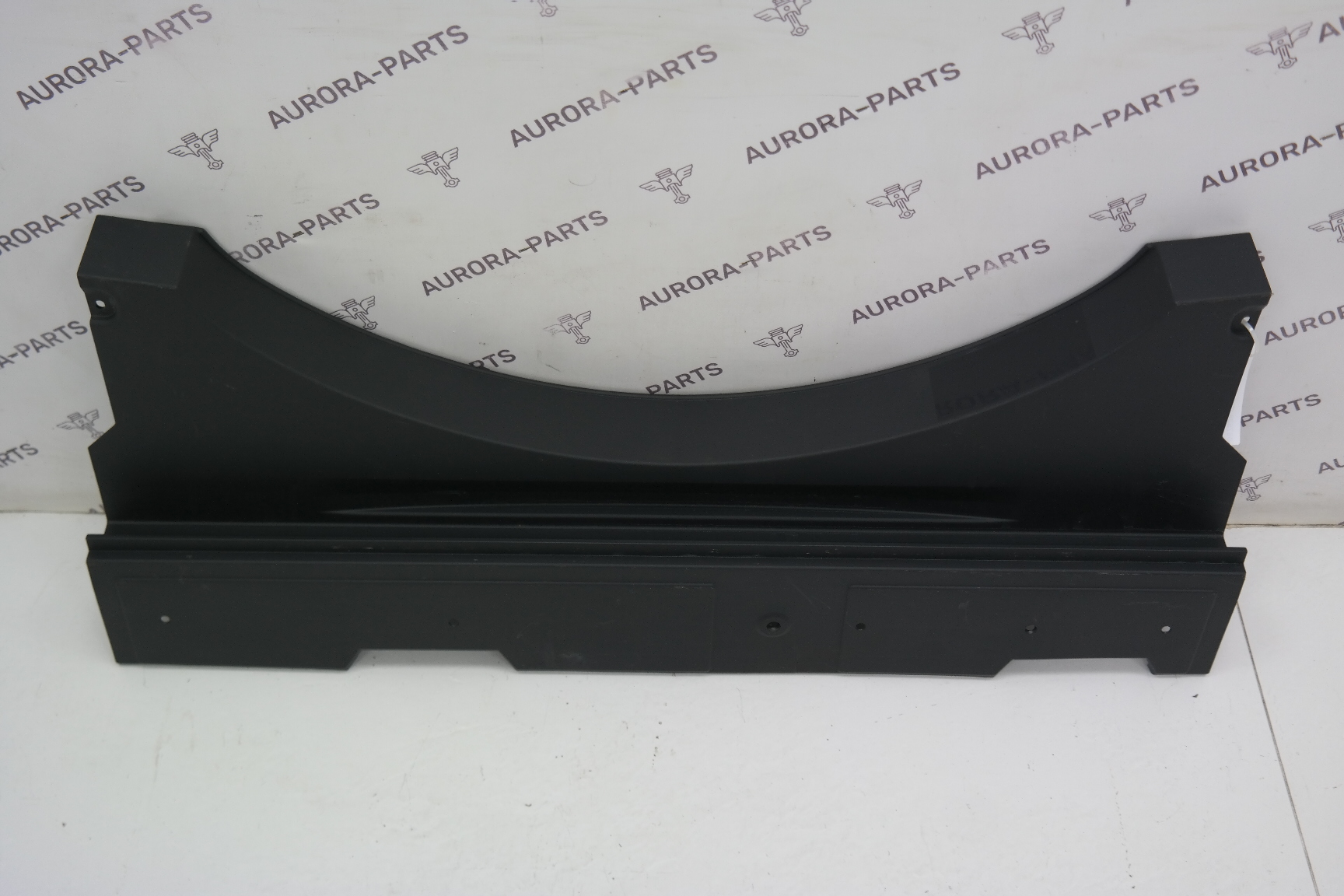 Опора пола багажника задняя Toyota RAV 4