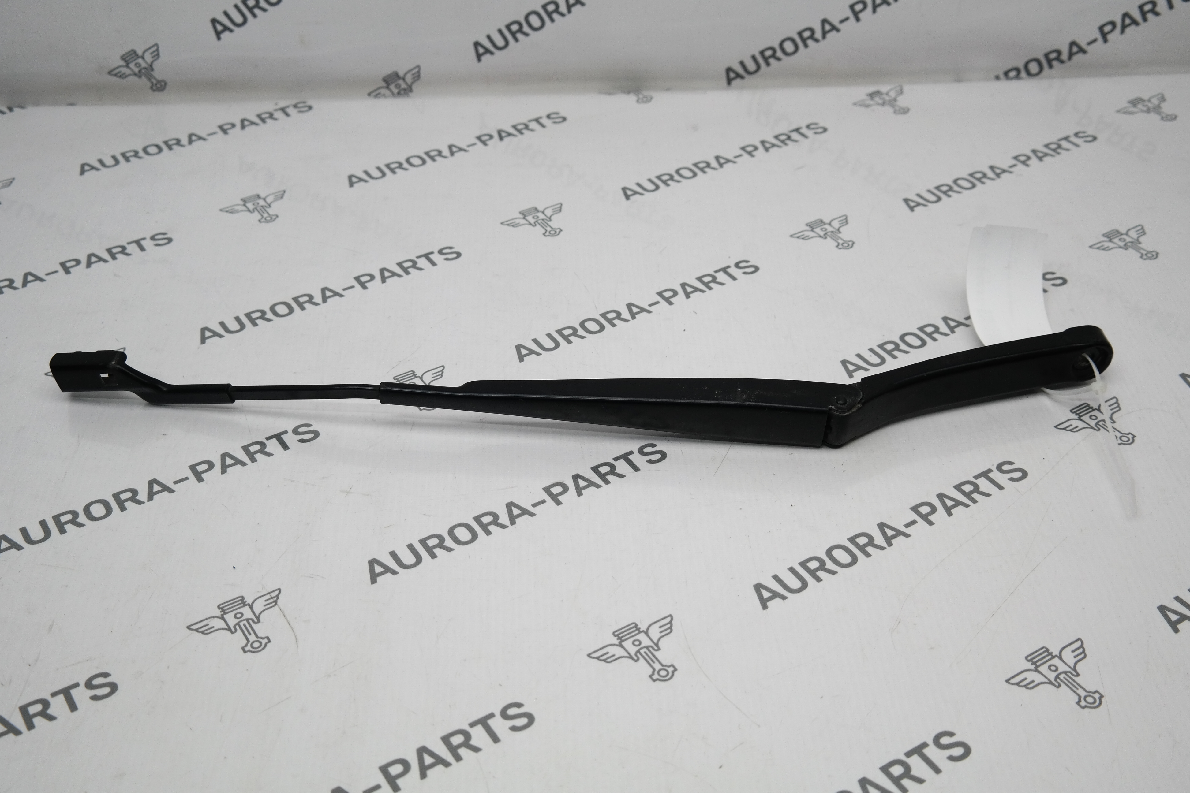 Поводок переднего дворника LH Skoda Kodiaq