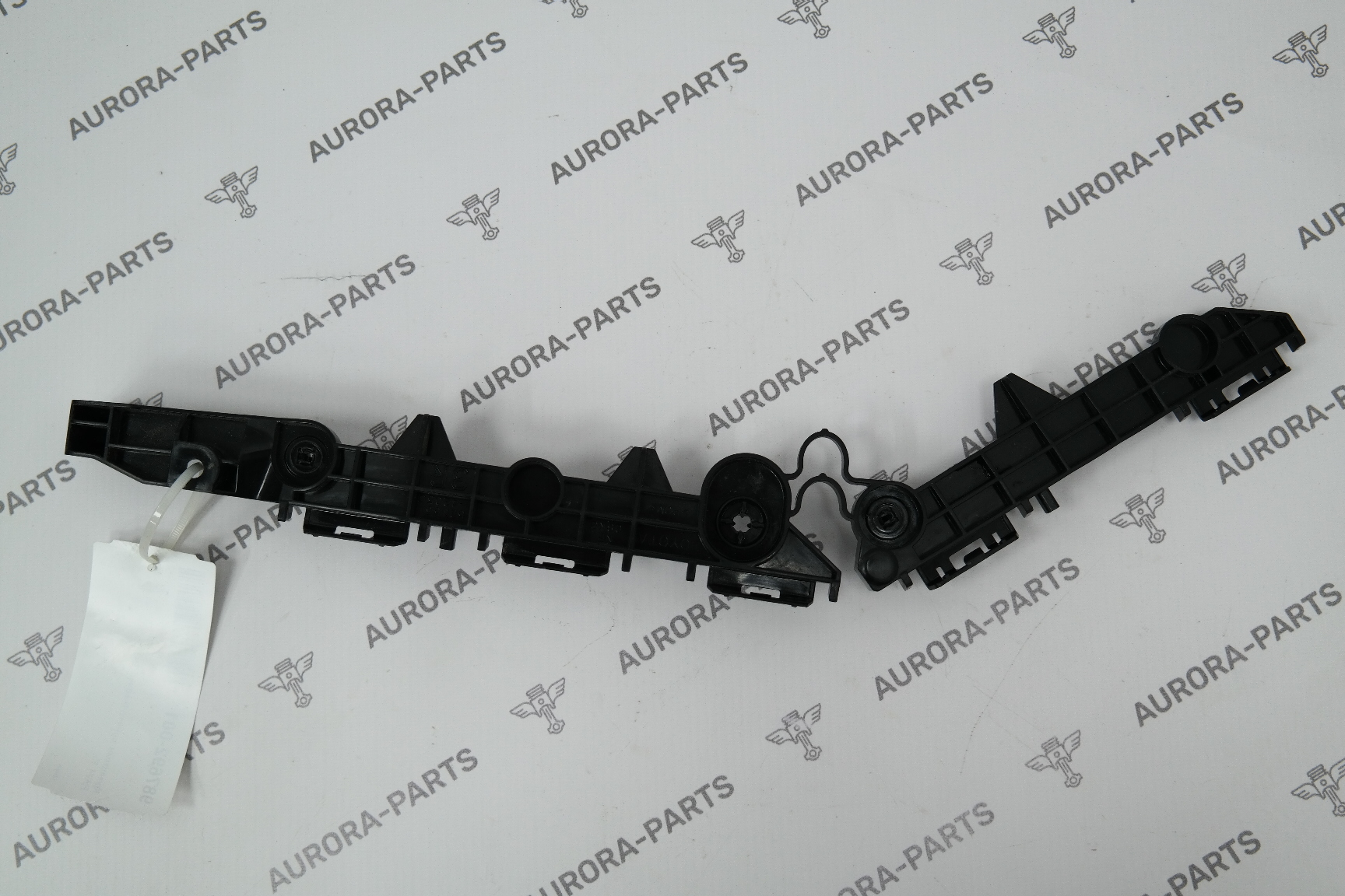 Кронштейн заднего бампера RH Toyota RAV 4