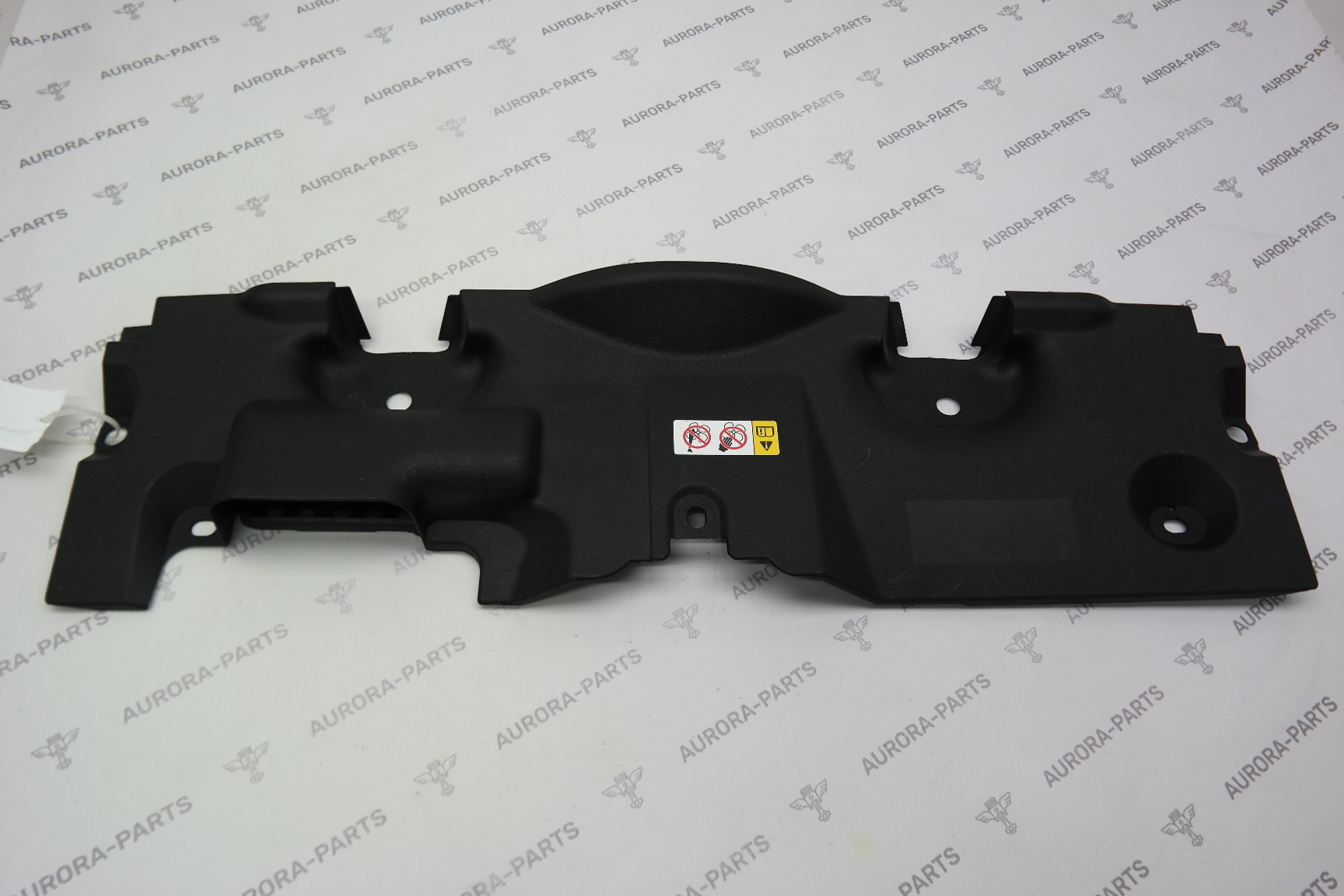 Накладка замка капота Toyota RAV 4 