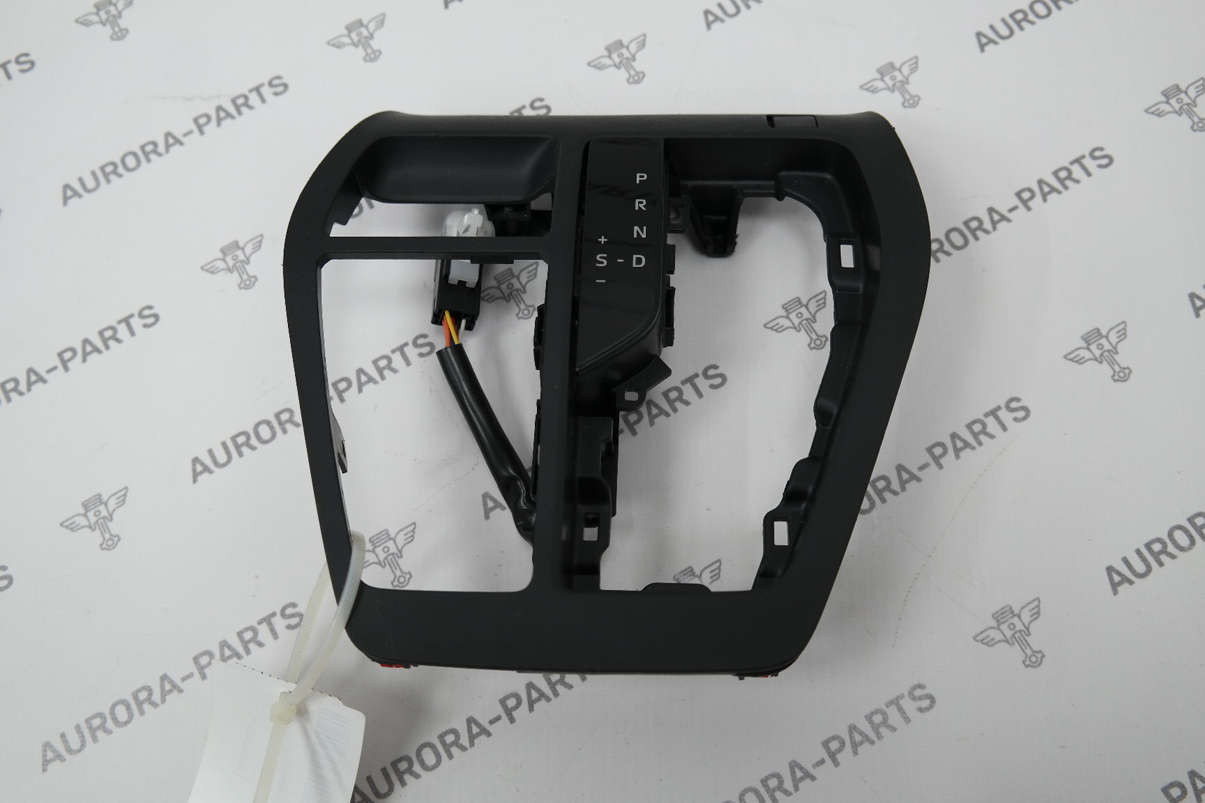 Накладка центральной консоли Toyota RAV 4 