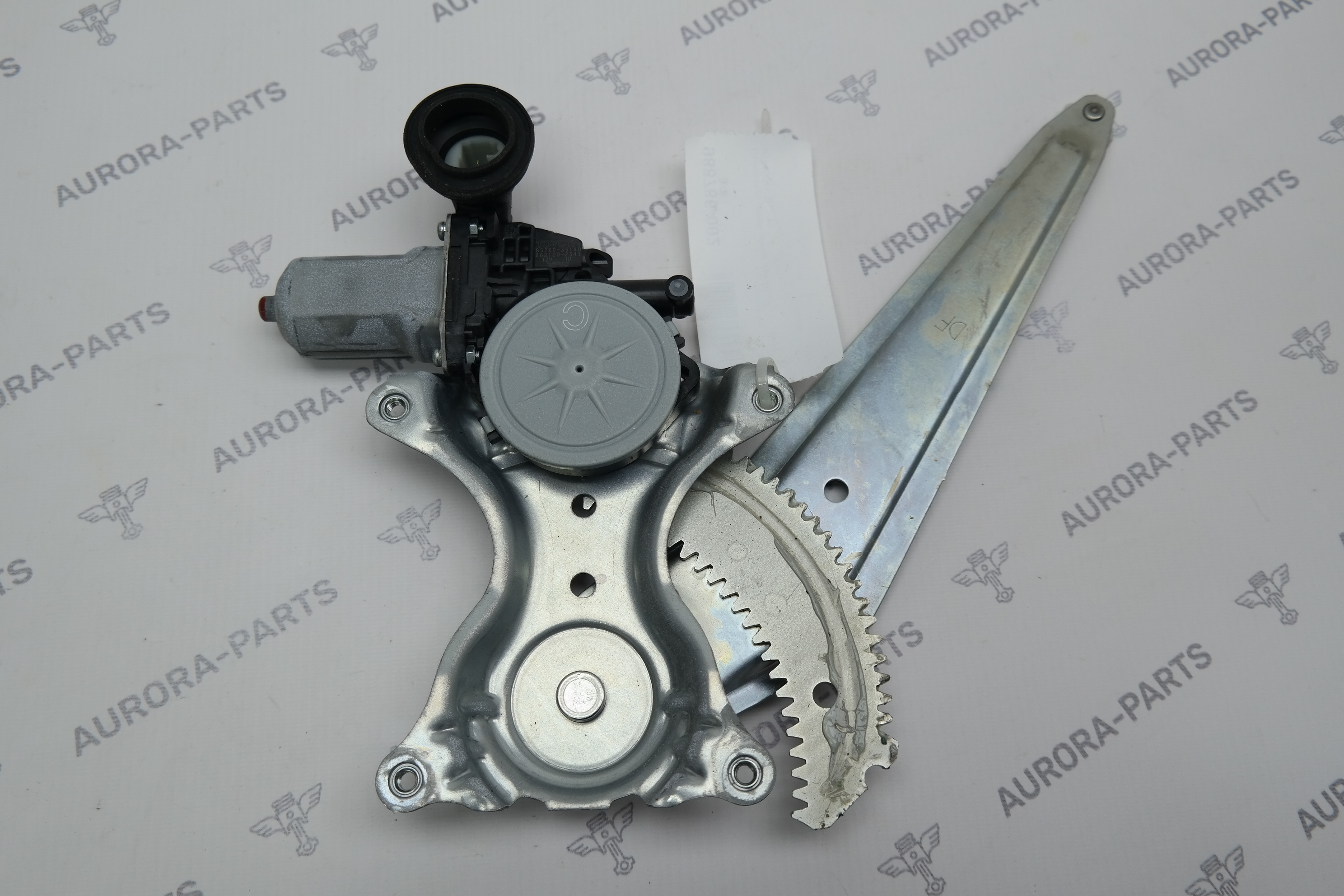 Стеклоподъемник двери задней RH Toyota RAV 4 