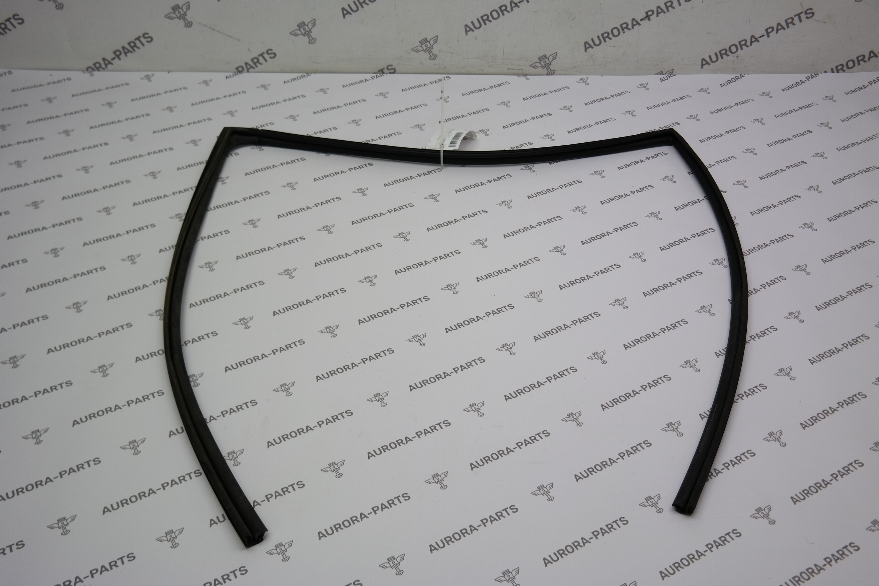 Уплотнитель стекла двери задней LH Toyota RAV 4 