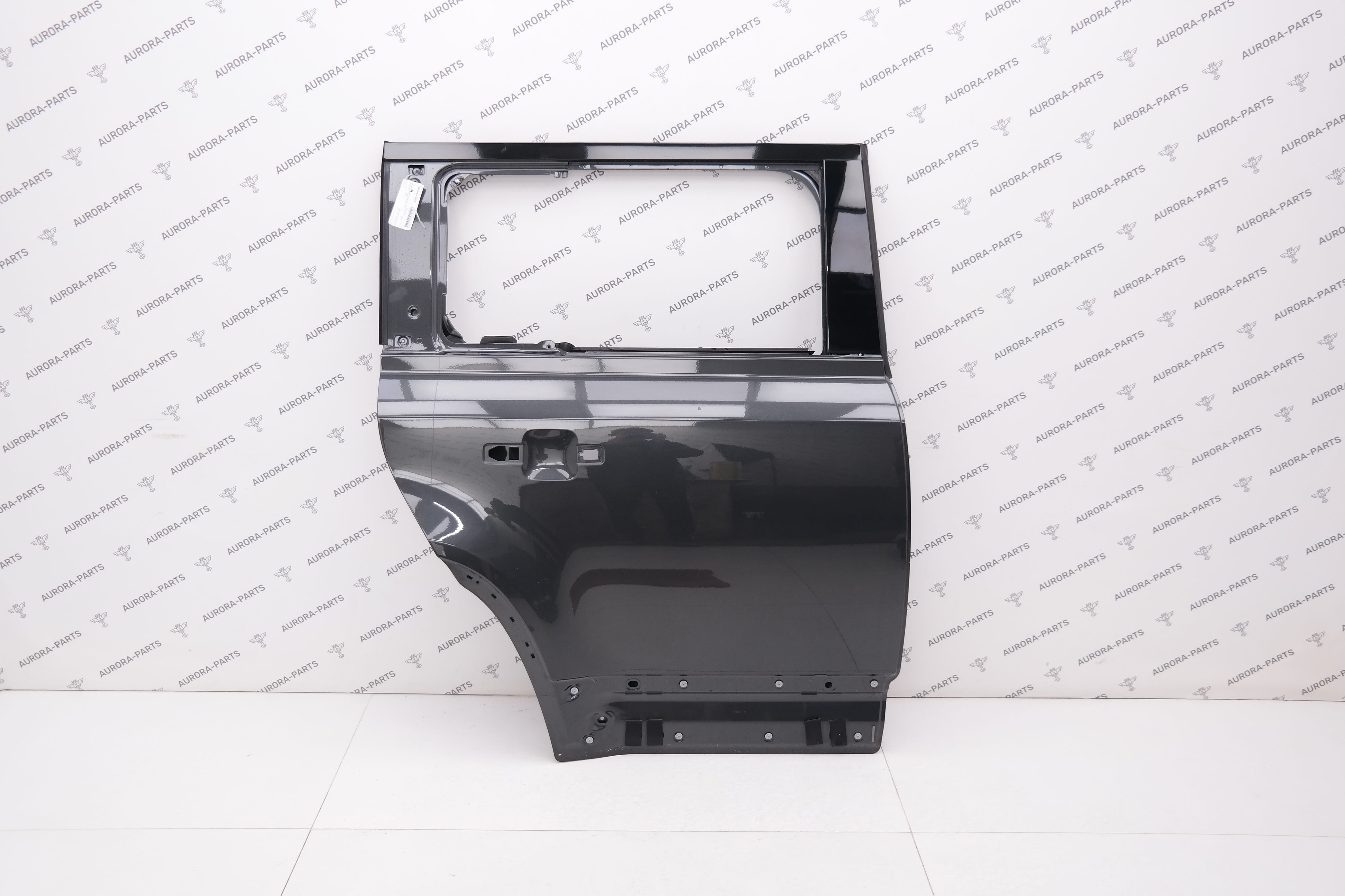 Дверь задняя RH (голая) Land Rover Defender