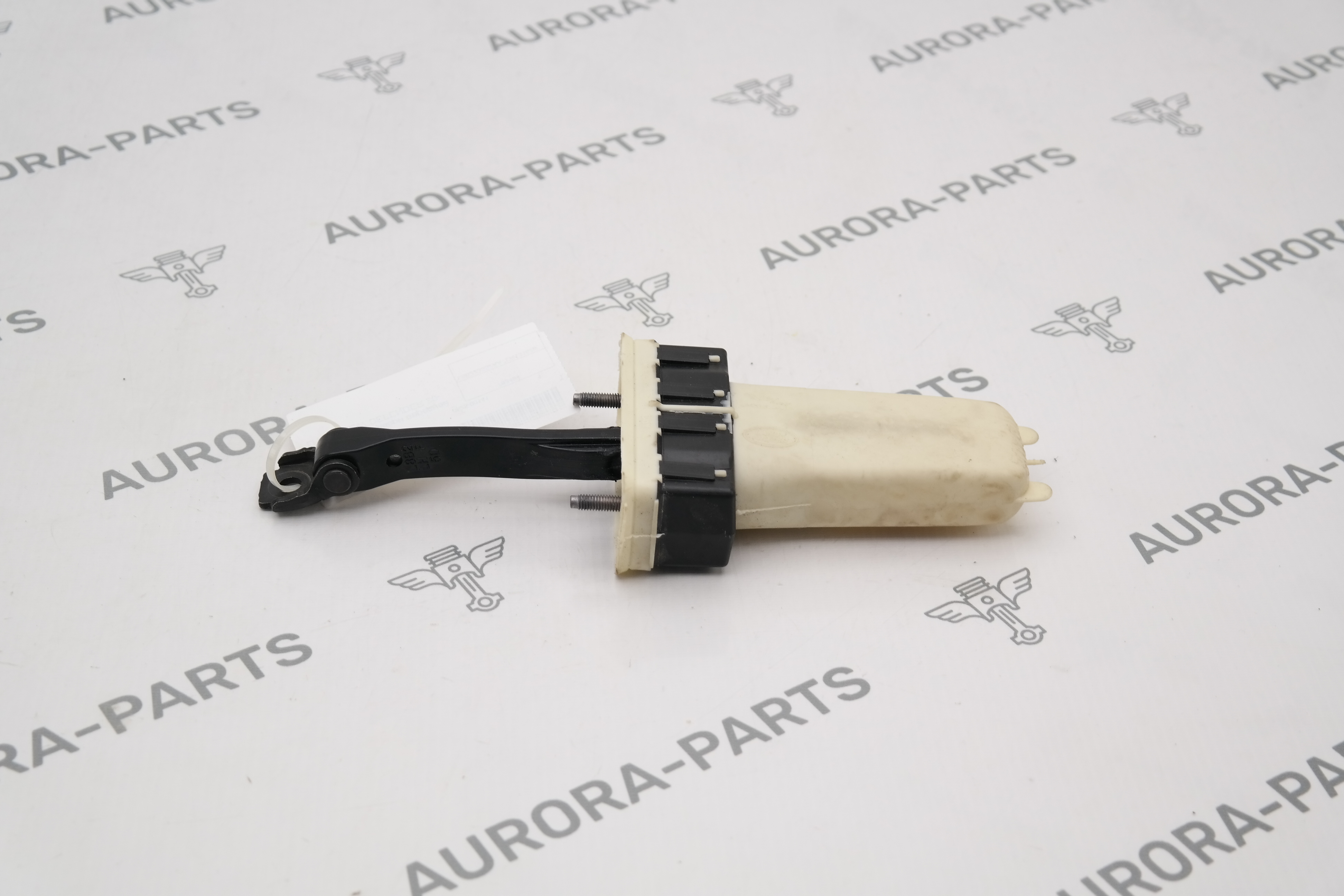 Ограничитель двери передней LH=RH Land Rover Defender