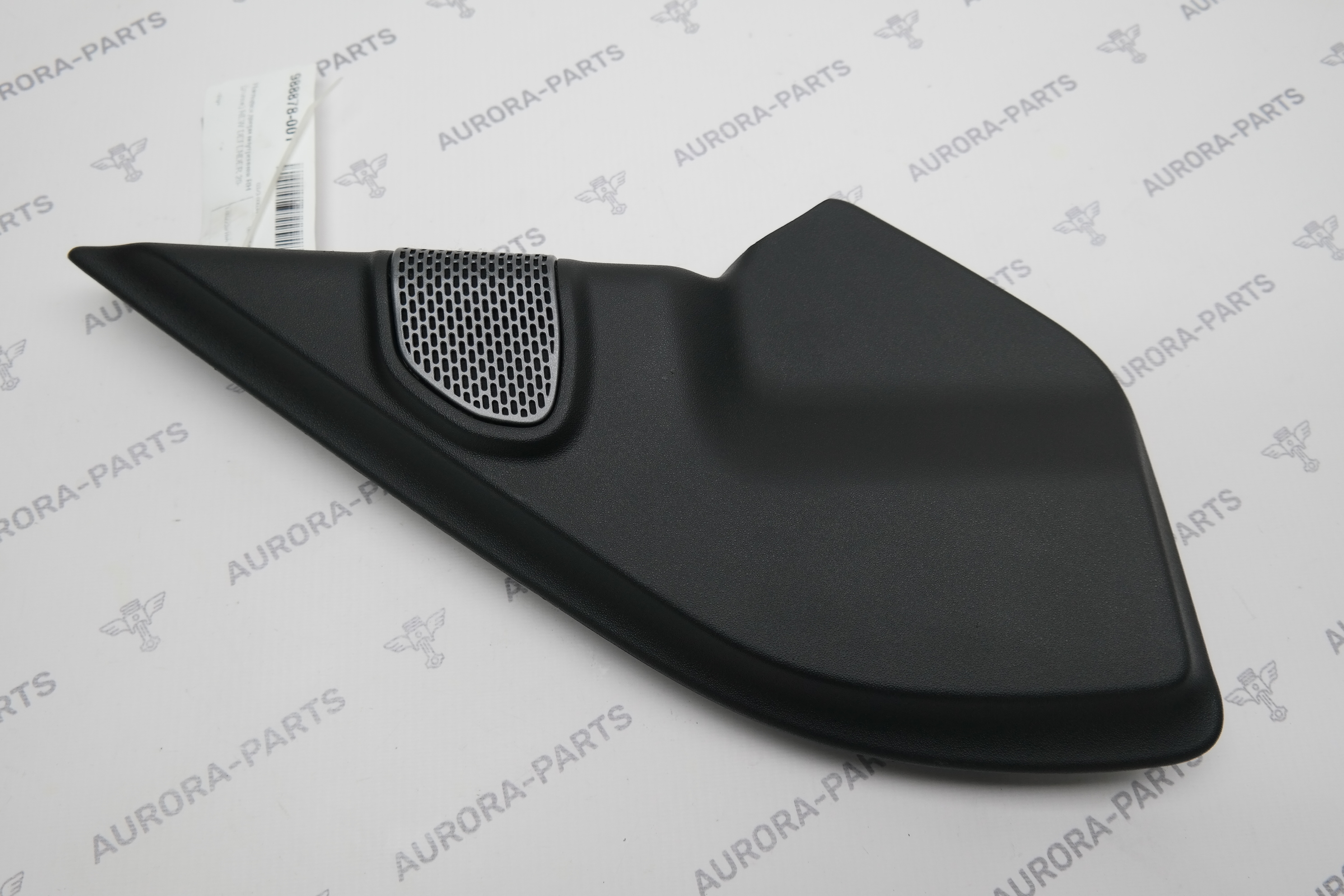 Накладка двери внутренняя RH (уголок) Land Rover Defender