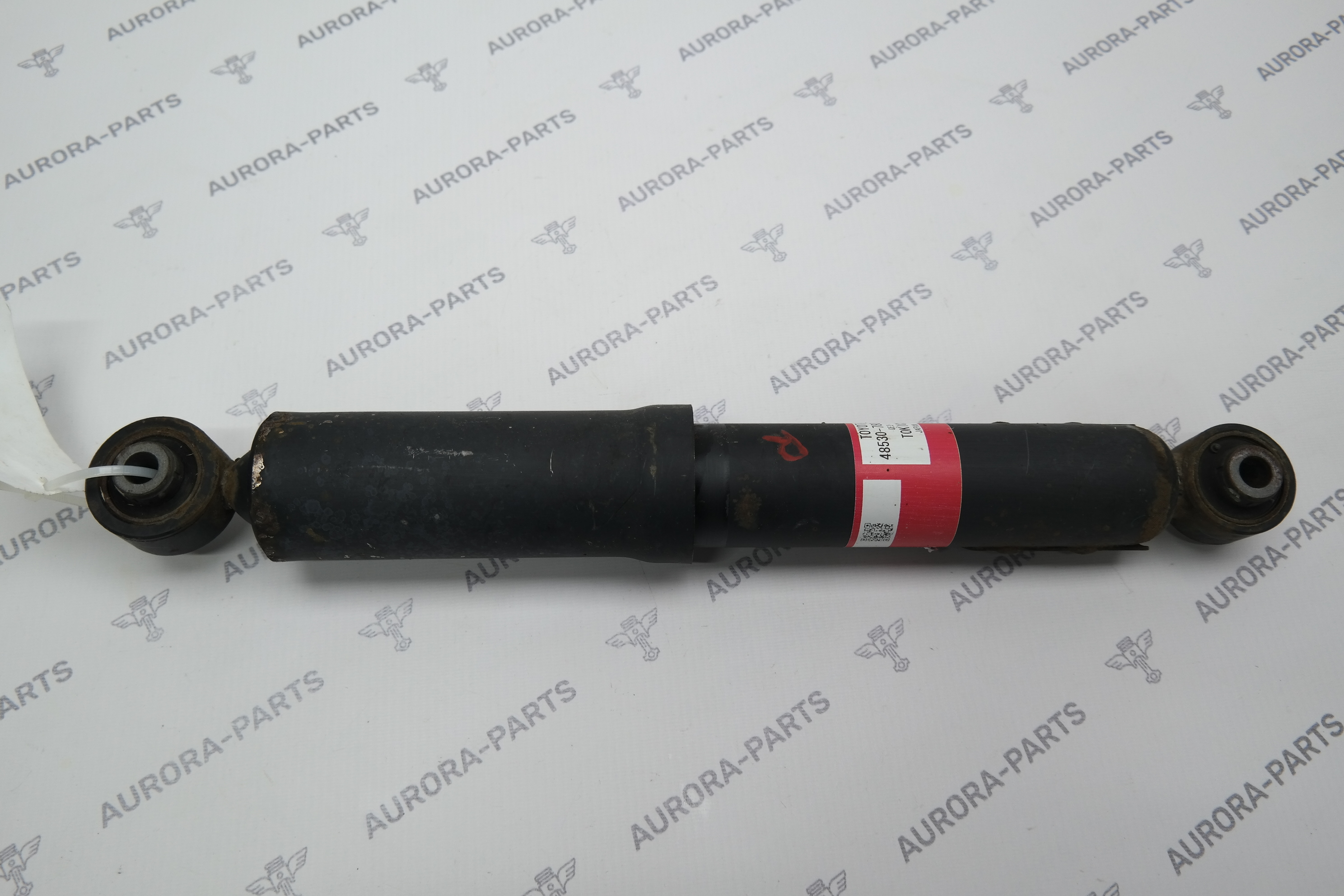 Амортизатор задней подвески LH=RH Lexus NX 200