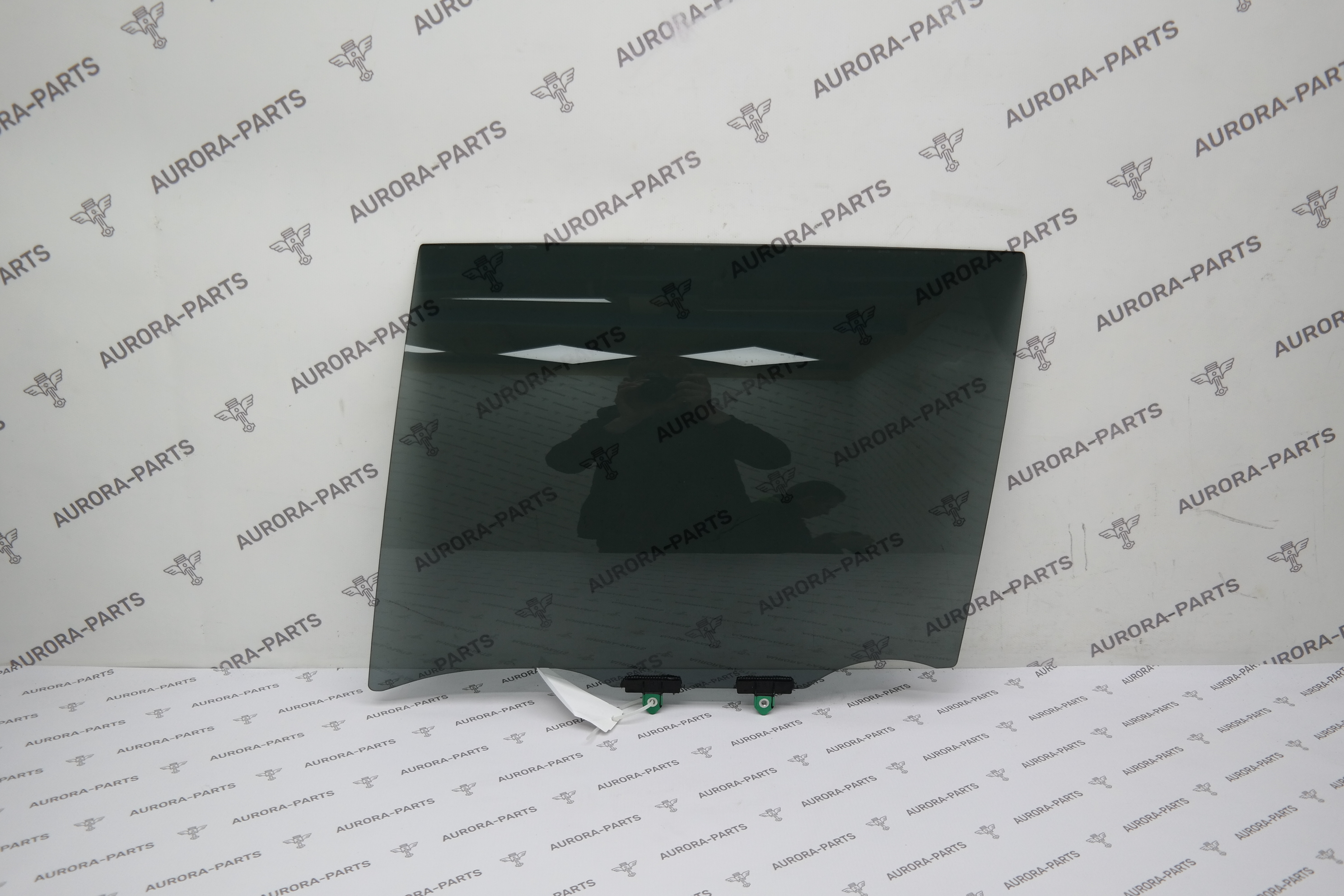 Стекло задней двери RH Toyota RAV 4 