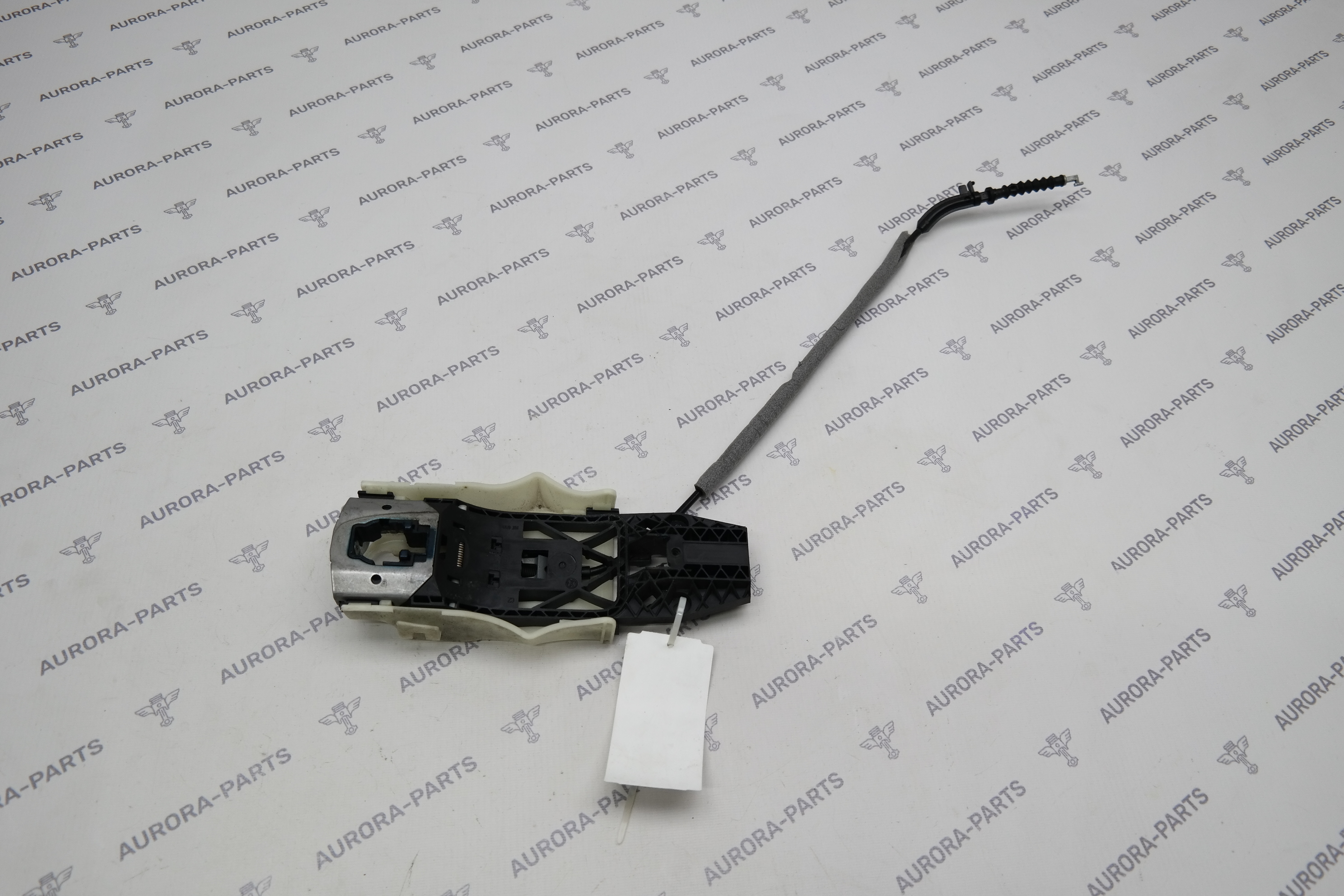 Кронштейн наружней ручки водительской двери LH Skoda Kodiaq