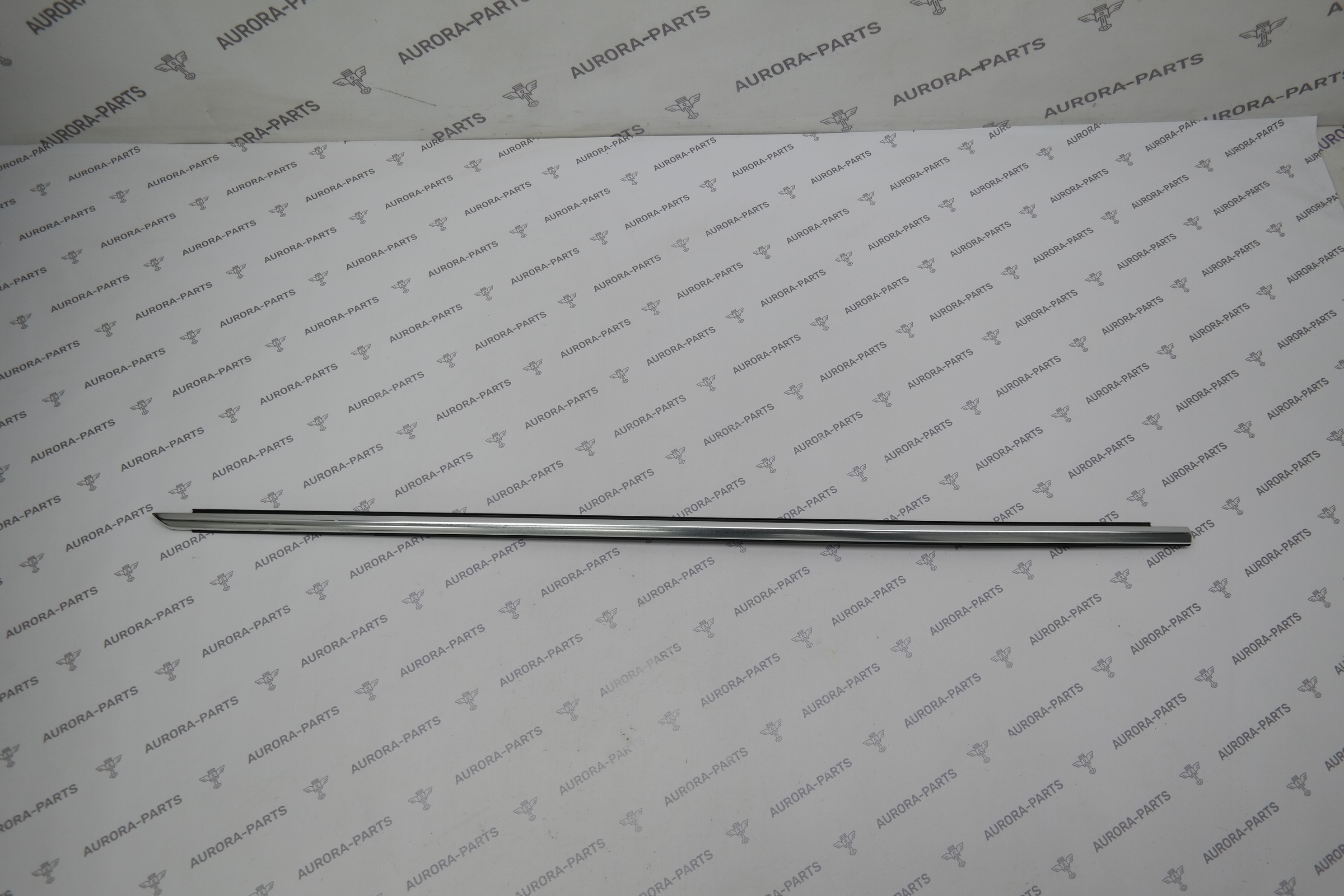 Молдинг, бархотка передней двери (Хром) RH Skoda Kodiaq