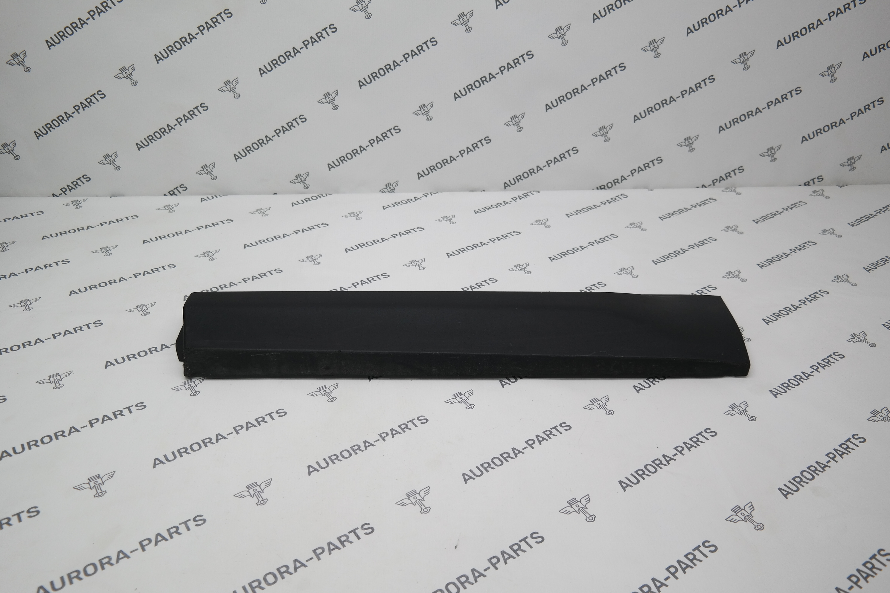 Молдинг задней двери нижний LH Skoda Kodiaq