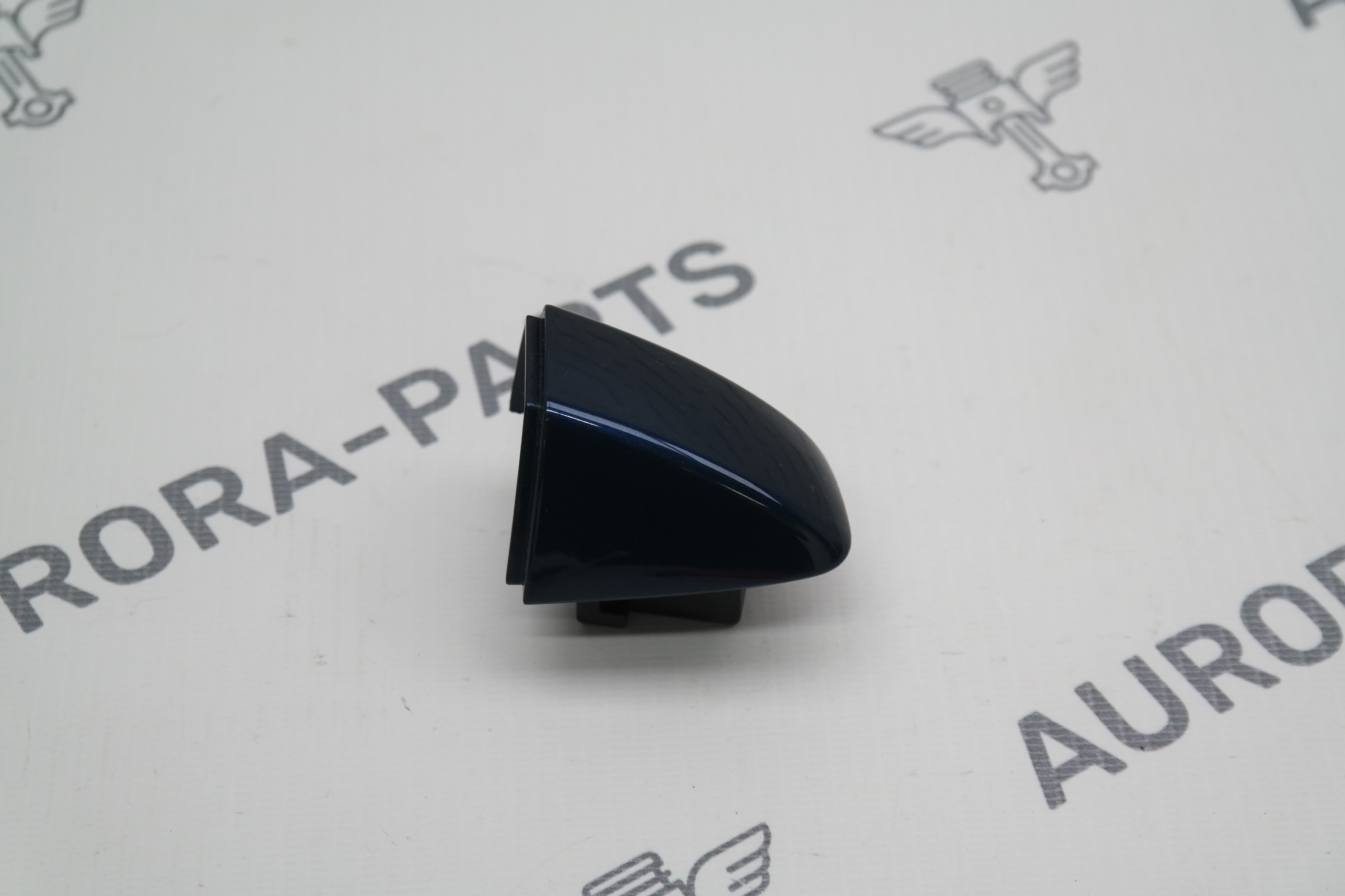 Хвостик наружной ручки двери RH Skoda Kodiaq