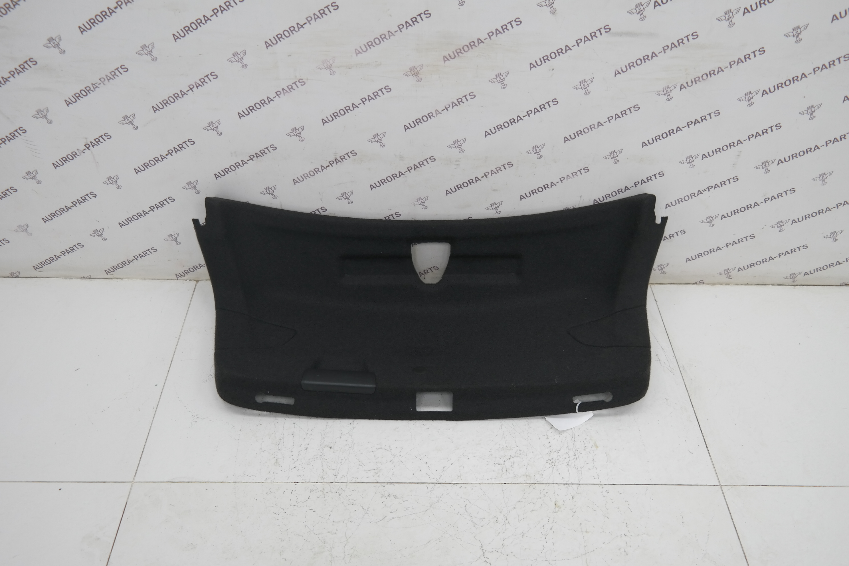 Обшивка крышки багажника Audi A4